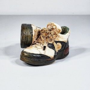 Herco Professional VINTAGE 4.25” Resin Used and Dirty Sneaker Socks Shoes Figure